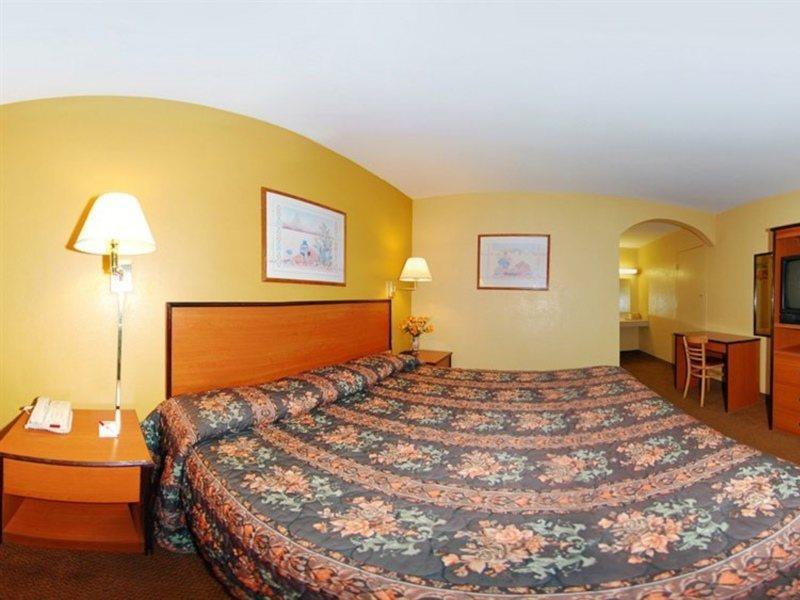 Motel 6 San Antonio Tx I10 West Екстериор снимка