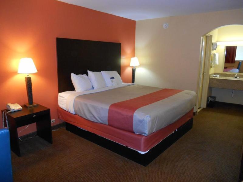 Motel 6 San Antonio Tx I10 West Екстериор снимка